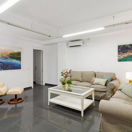 شقة Amplio Piso En Atarazanas مالقة المظهر الخارجي الصورة